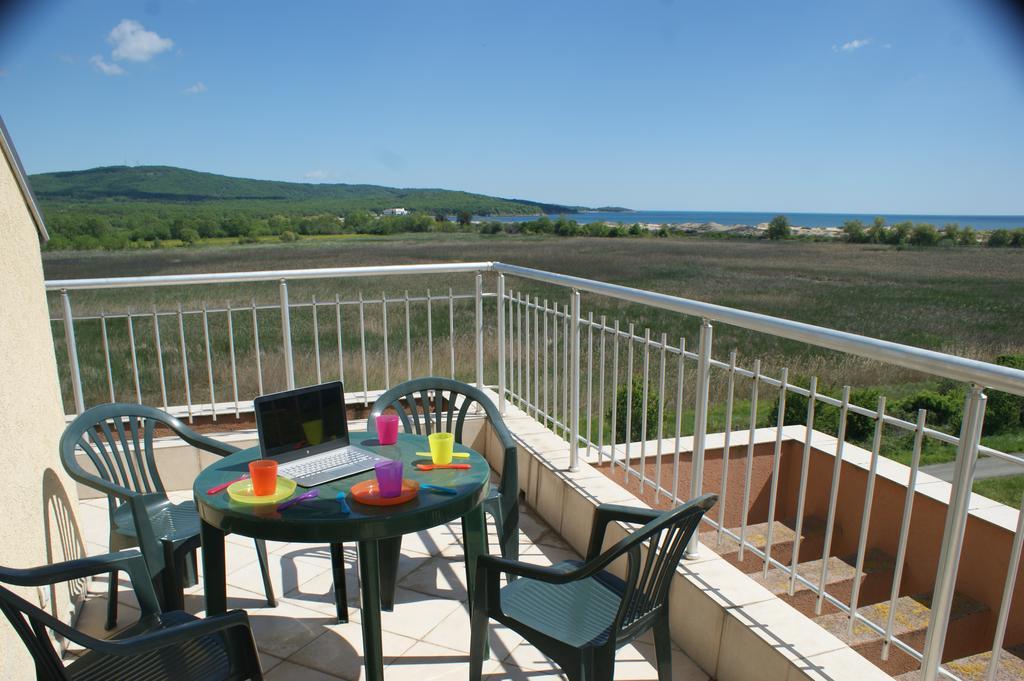 Pearl Sunshine Appartments Primorsko Dış mekan fotoğraf