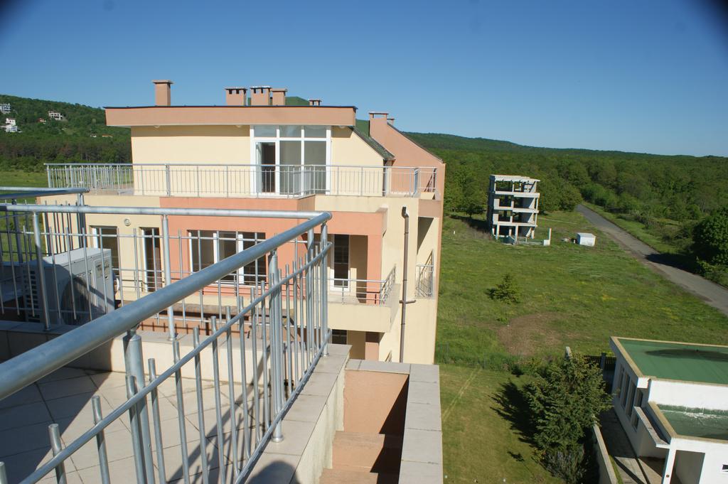 Pearl Sunshine Appartments Primorsko Dış mekan fotoğraf